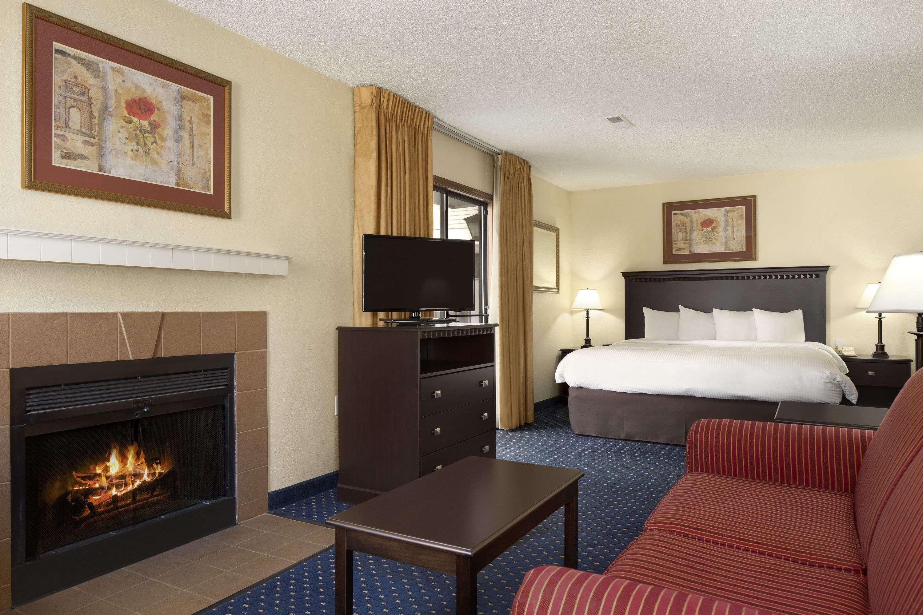 Hawthorn Extended Stay By Wyndham Fort Wayne Buitenkant foto