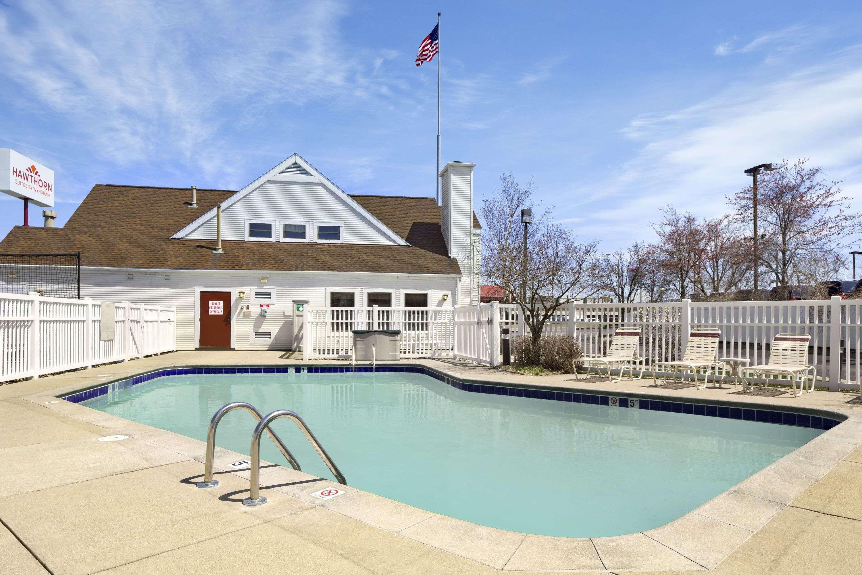 Hawthorn Extended Stay By Wyndham Fort Wayne Buitenkant foto